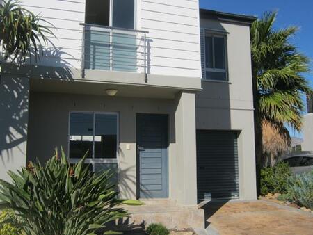 3 Bedroom Townhouse in Strand Central