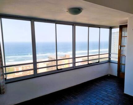 2 Bedroom Apartment in Amanzimtoti