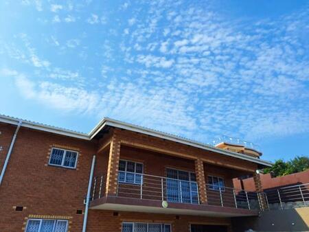 3 Bedroom House in Athlone Park