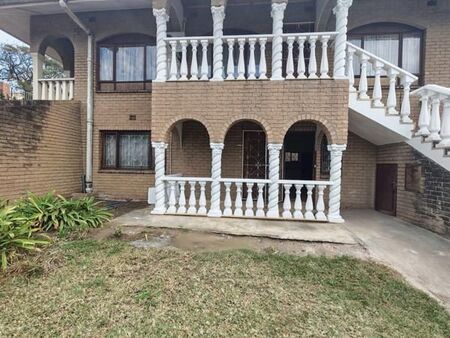 1 Bedroom House in Chelmsford Heights