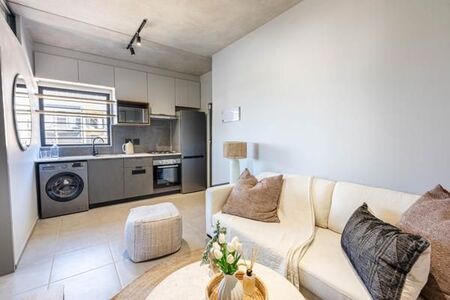 1 Bedroom Apartment in Menlyn