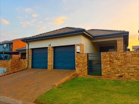 3 Bedroom house to rent in Lion Pride, Randburg