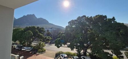 1 Bedroom apartment to rent in Rondebosch, Cape Town