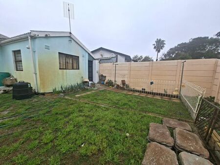 1 Bedroom cottage to rent in Fairways, Cape Town