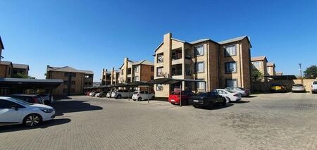 2 Bedroom apartment to rent in North Riding, Randburg