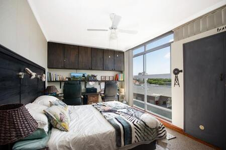2 Bedroom Apartment in Strand Central