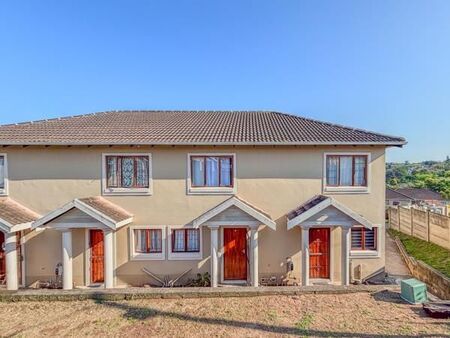 3 Bedroom Apartment in Caversham Glen