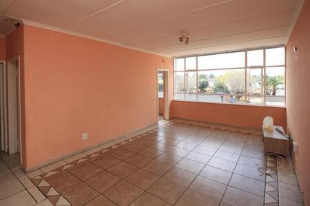 1.5 Bedroom Apartment in Marlands
