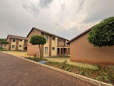 2 Bedroom apartment to rent in Noordwyk, Midrand