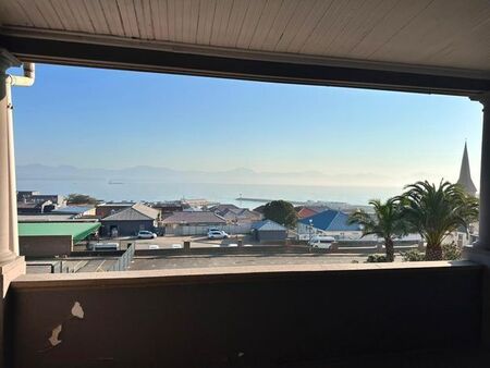 3 Bedroom flat to rent in Mossel Bay Central
