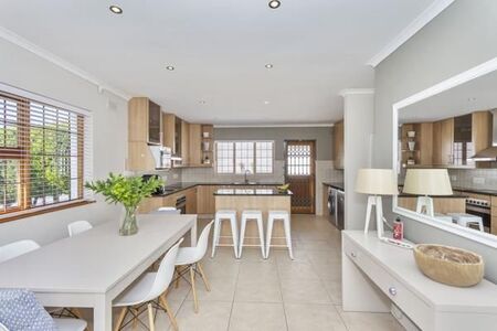 3 Bedroom House in Edgemead
