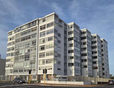 Studio Apartment in Mouille Point