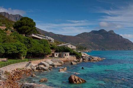 1 Bedroom Apartment in Hout Bay Central