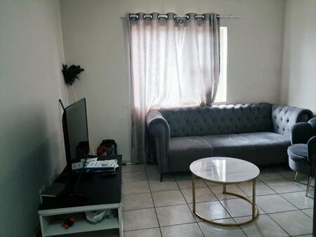 2 Bedroom House in Kwamashu