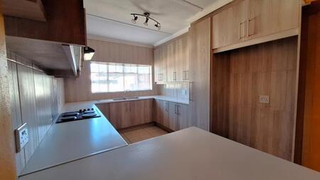 3 Bedroom House in Vanderbijlpark Sw5