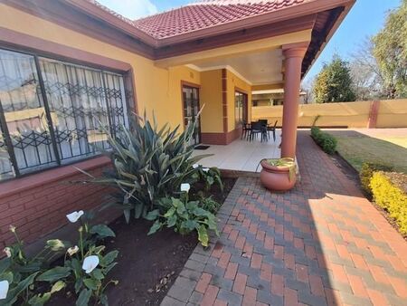 3 Bedroom House in Brenthurst
