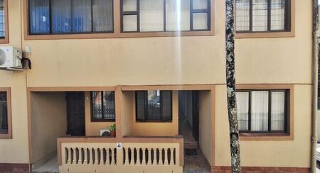 2 Bedroom townhouse - sectional to rent in Escombe, Queensburgh