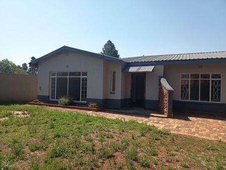 3 Bedroom house to rent in Henley On Klip, Meyerton