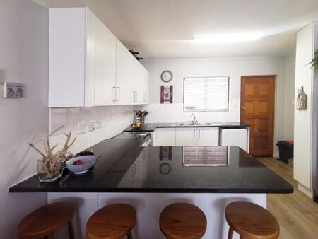 1 Bedroom Apartment in Gonubie
