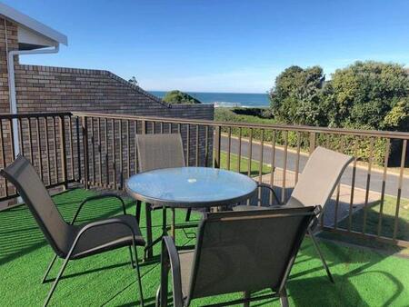 4 Bedroom House in Glentana