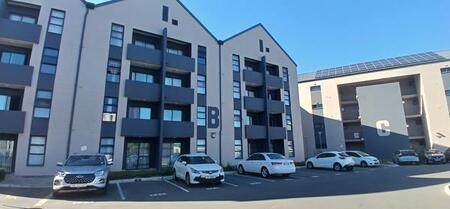 1 Bedroom Apartment in Parklands North