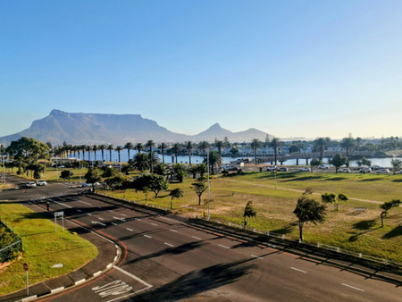 1 Bedroom Apartment in Milnerton Central
