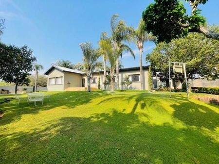 4 Bedroom House in Kanoneiland