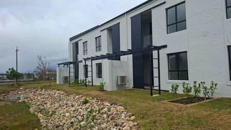 2 Bedroom Apartment in Val de Vie Estate