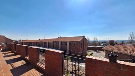 Studio Apartment in Willowbrook
