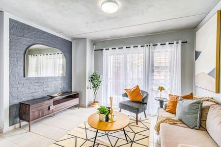 2 Bedroom Apartment in Nooitgedacht
