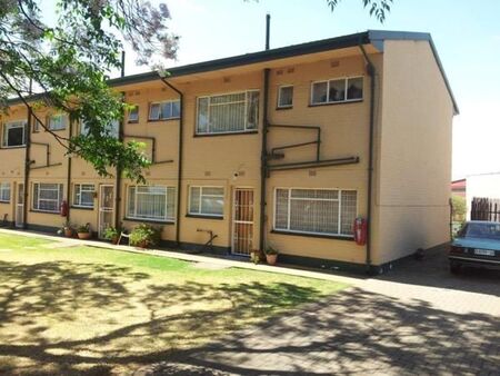 2 Bedroom Duplex in Strubenvale