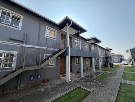 1 Bedroom House in Comet