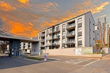 1 Bedroom Apartment in Clubview