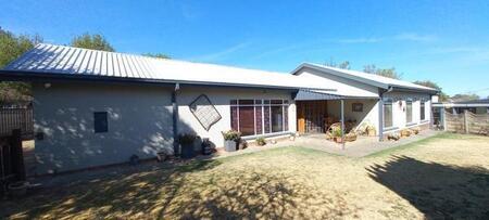 4 Bedroom House in Panorama