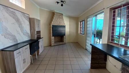 3 Bedroom House in Uitenhage Central