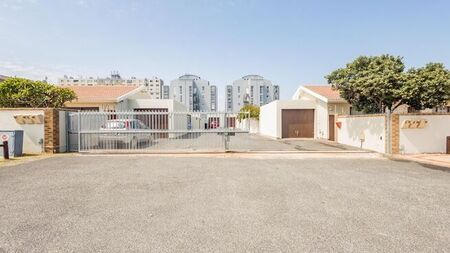 3 Bedroom house to rent in Bloubergrant