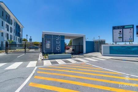 2 Bedroom Apartment in Glenhaven