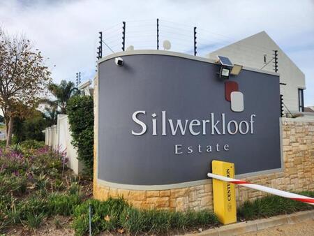 3 Bedroom House in Plattekloof