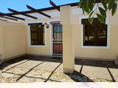 2 Bedroom Townhouse in Hagley