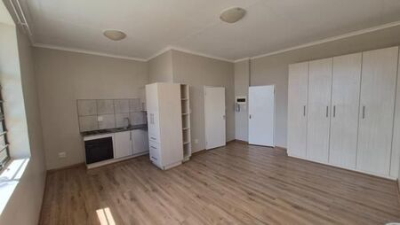 1 Bedroom Apartment in Eureka
