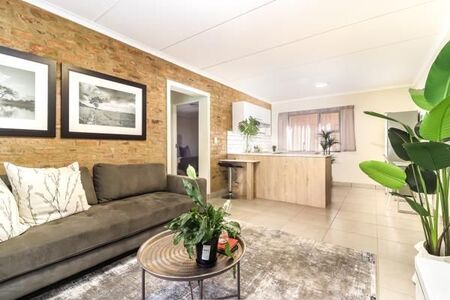 2 Bedroom Apartment in Pomona
