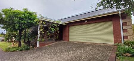 2 Bedroom Townhouse in Eureka