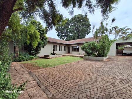 3 Bedroom House in Kingsview