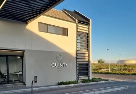 2 Bedroom Apartment in Burgundy Estate