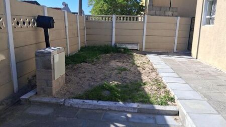 2 Bedroom flat to rent in Belhar, Cape Town