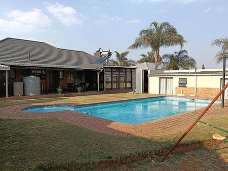 4 Bedroom house to rent in Marlands, Germiston