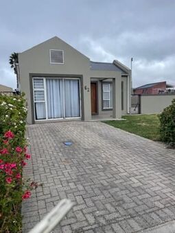 3 Bedroom House in Saldanha