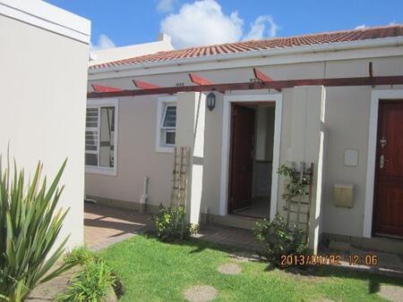 2 Bedroom Townhouse in Highbury