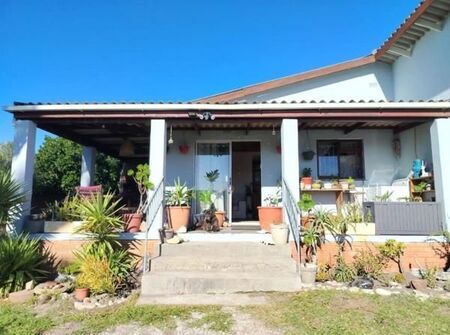 3 Bedroom House in De Kelders