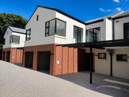 3 Bedroom Townhouse in Durbanville Central